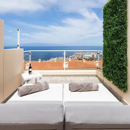 Vakantiehuis Adosado Con Piscina Privada, Terrazas - 2 Y Aire Acondicionado - Casa Peters Puerto de Santiago (Tenerife)